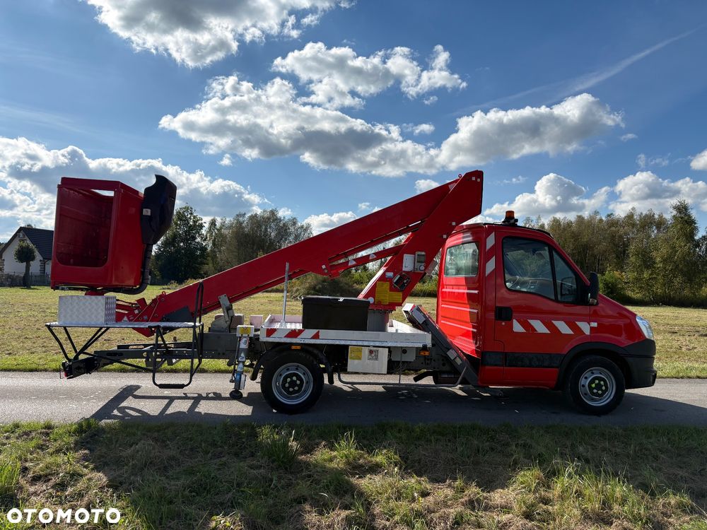 Iveco DAILY 35S11/Podnośnik koszowy/17m/Sprowadzony/Super stan - 12