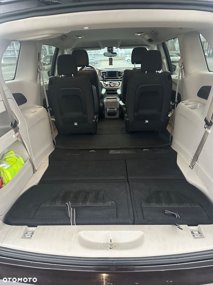 Chrysler Pacifica - 18