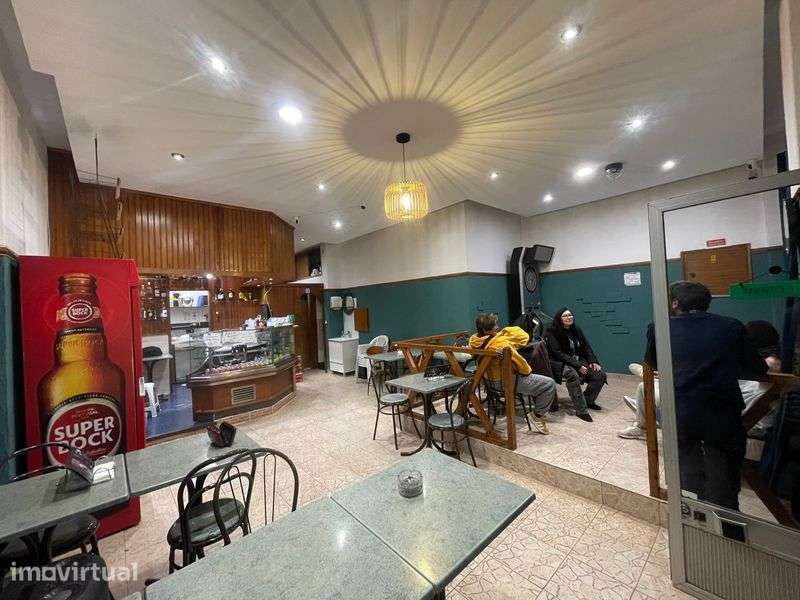 This is the restaurant, bar, pizzeria, kebab shop in Pendão, Queluz. - Grande imagem: 2/12