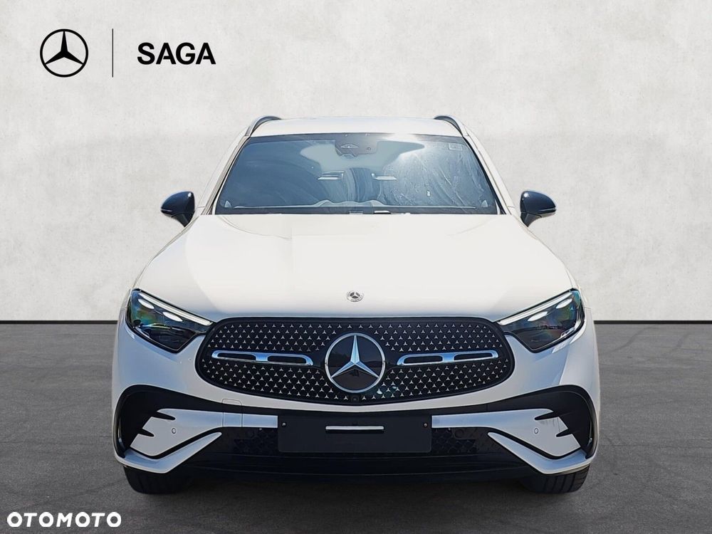 Mercedes-Benz GLA - 3