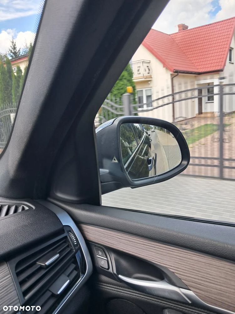 BMW X5 xDrive30d - 19