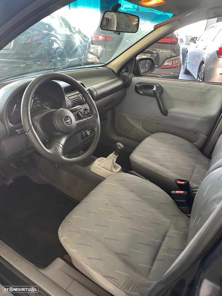 Opel Corsa 1.2 City - 11
