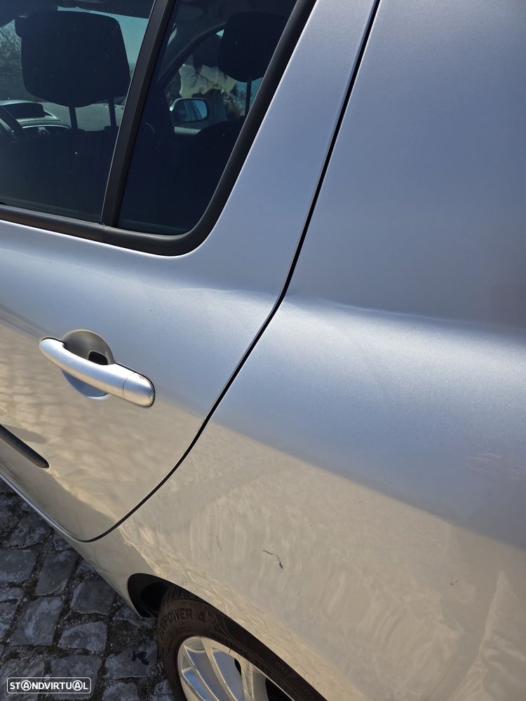 Renault Clio 1.2 TCE Dynamique S - 22