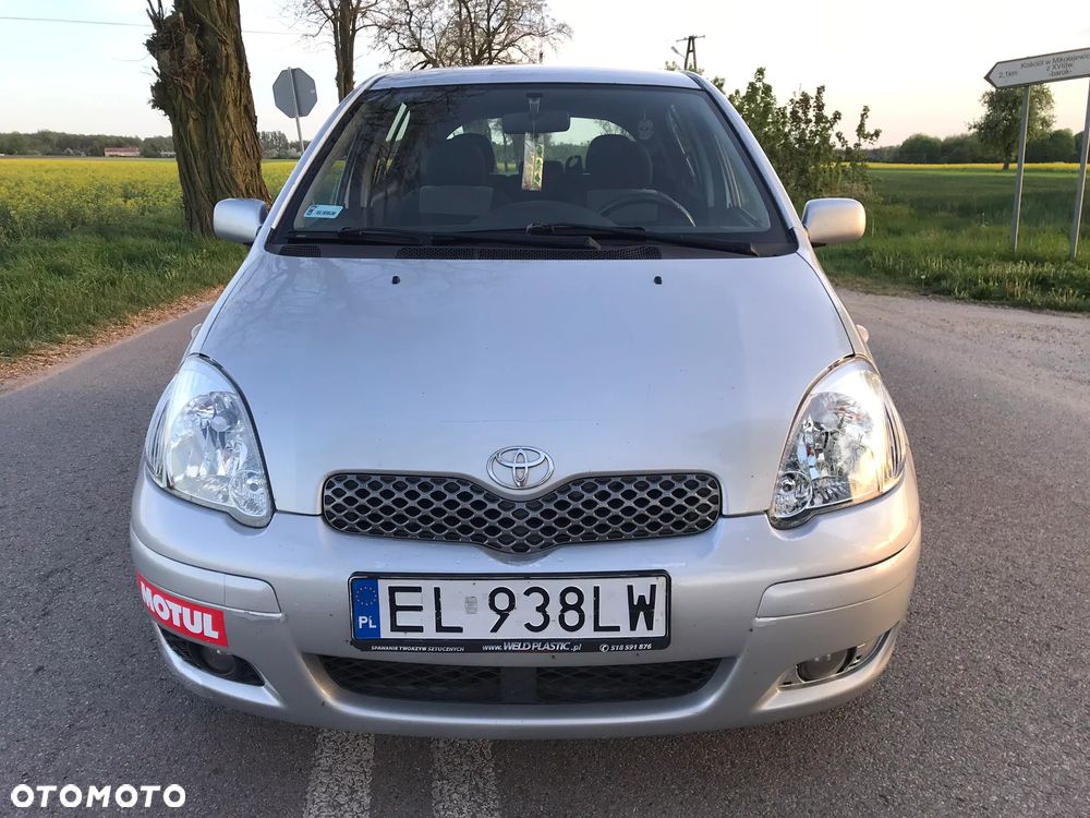 Toyota Yaris 1.4 D-4D Base - 2
