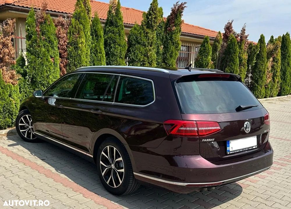 Volkswagen Passat 2.0 TDI DSG 4Motion R Executive - 27