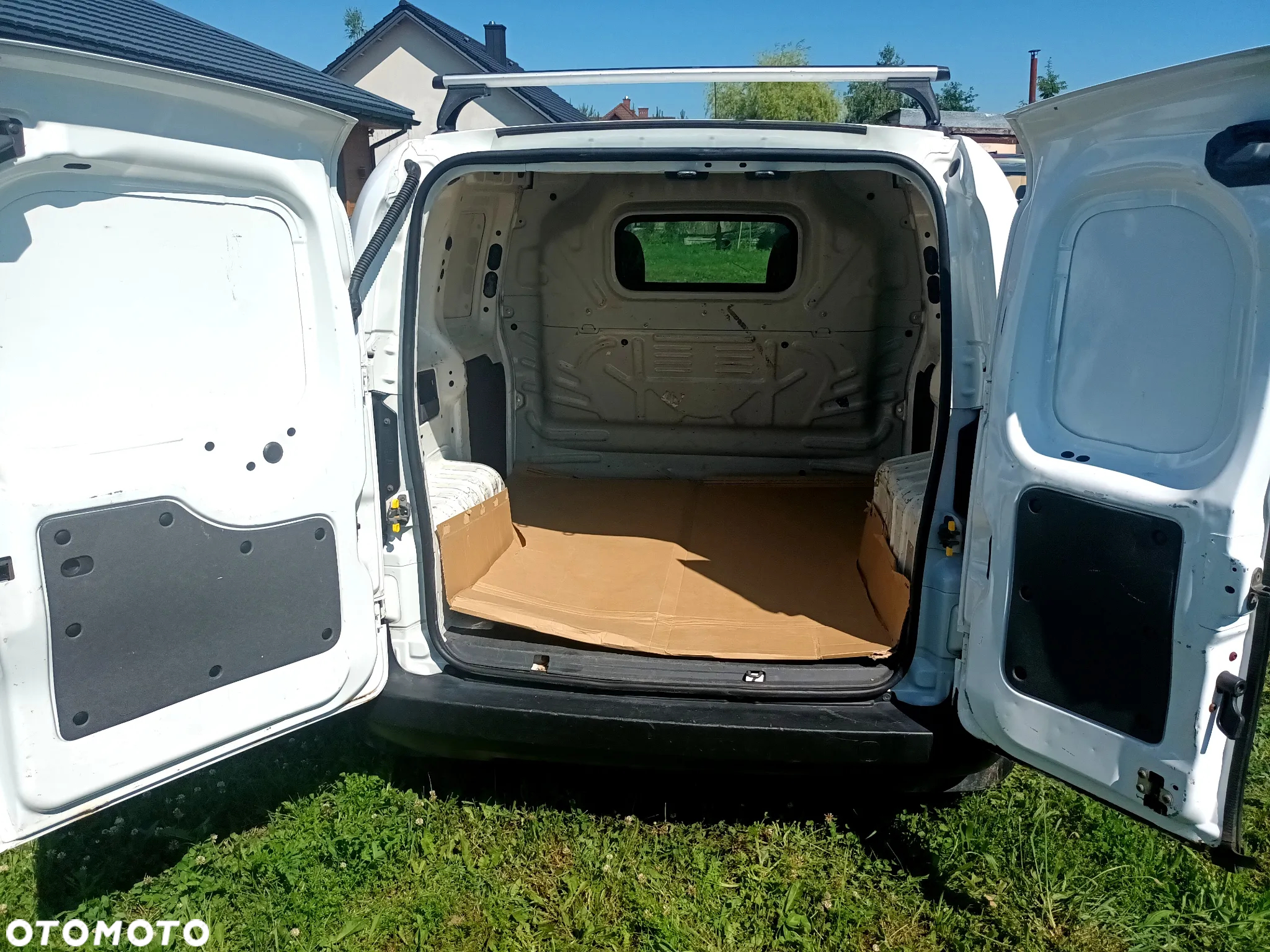 Peugeot Bipper - 8