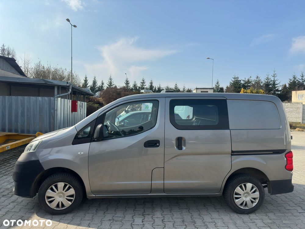 Nissan NV200 - 5