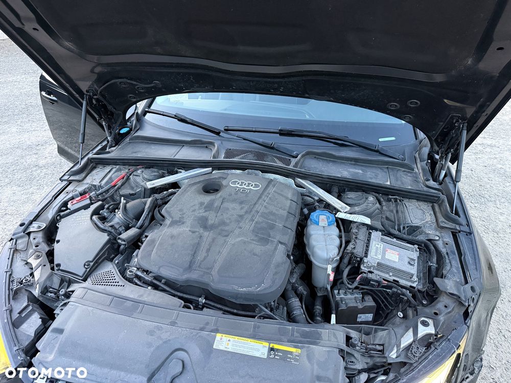 Audi A4 Avant 2.0 TDI ultra S tronic sport - 34