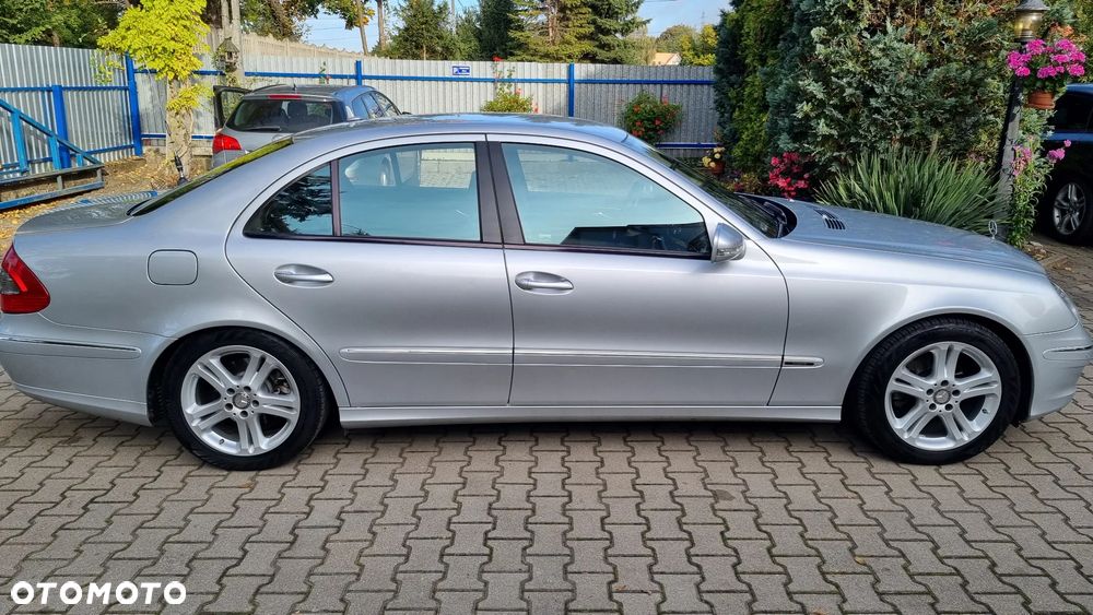 Mercedes-Benz Klasa E 320 CDI Avantgarde - 4