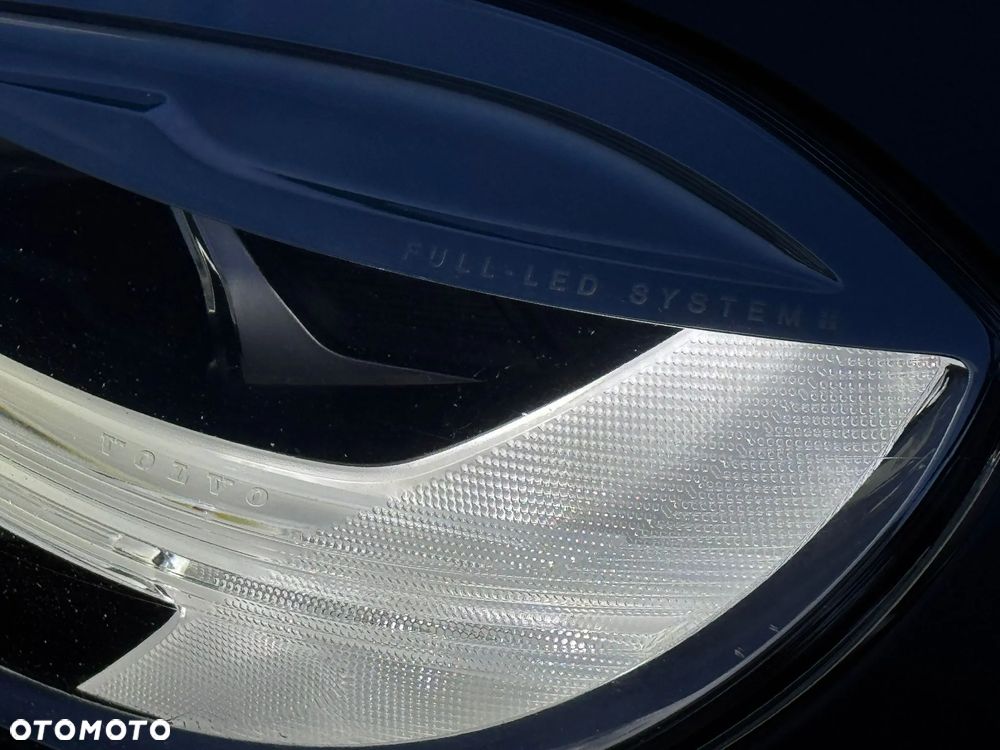Volvo V40 D2 Drive-E Summum - 19