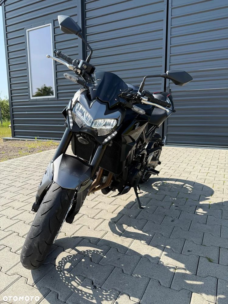 Kawasaki Z 900 - 10