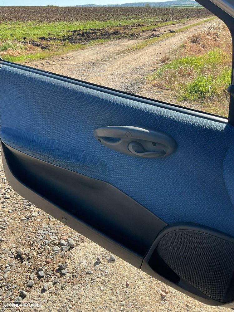 Fiat Punto 1.2 16V HLX - 13