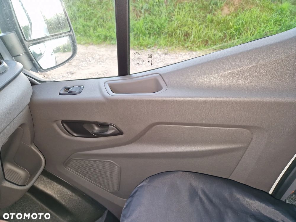Ford TRANSIT - 9
