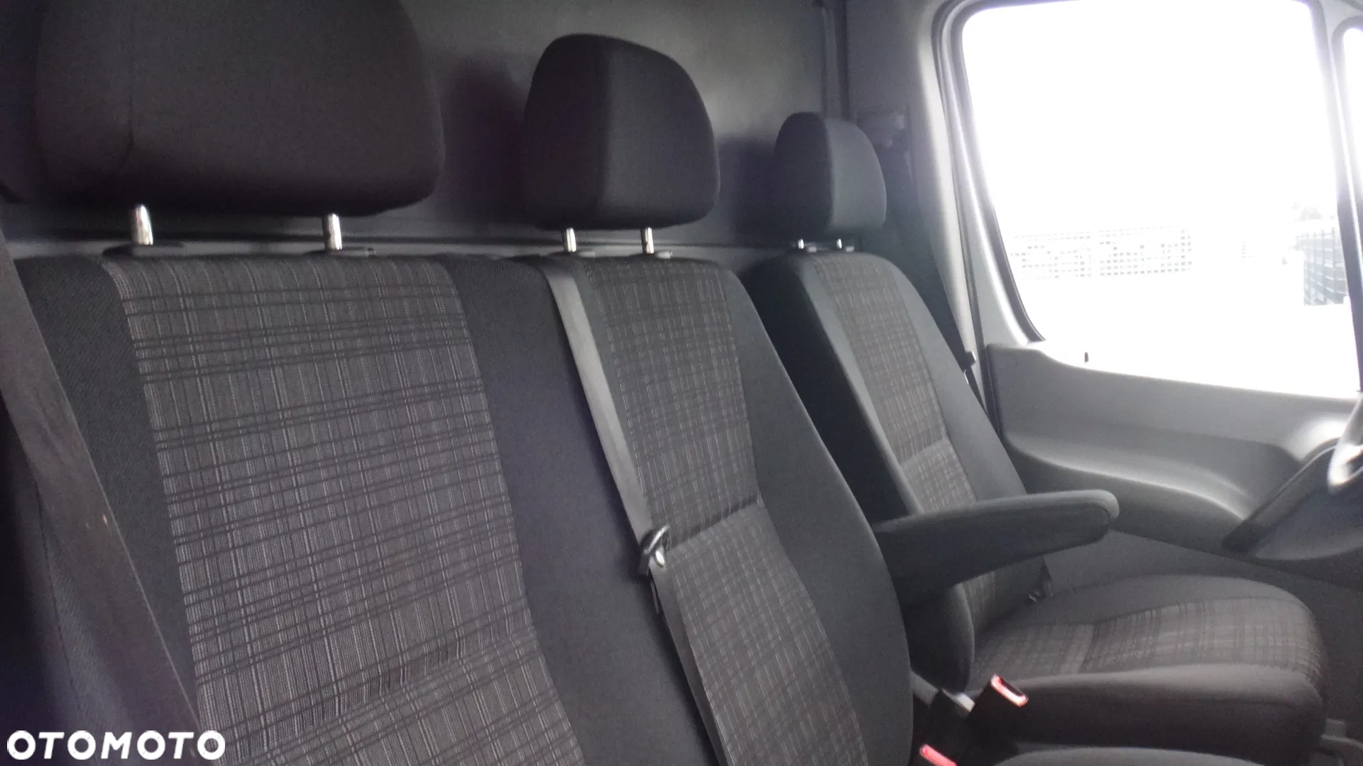 Mercedes-Benz SPRINTER - 9