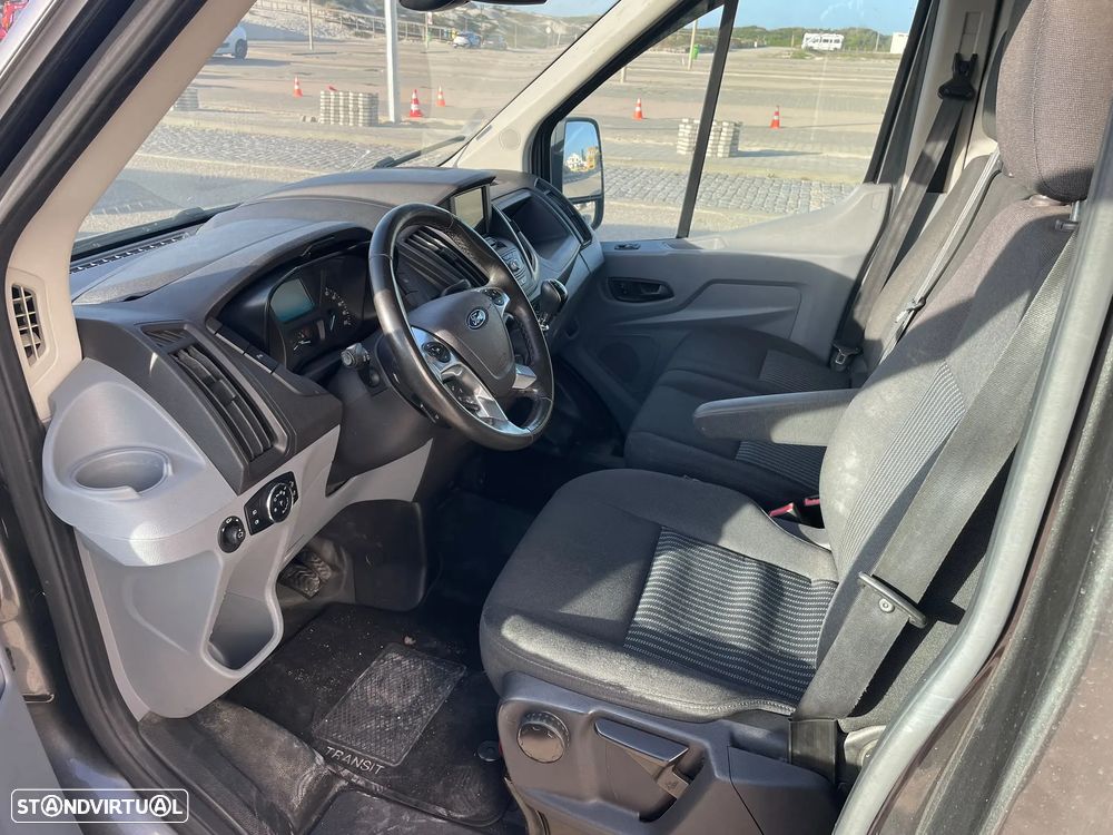 Ford Transit - 11