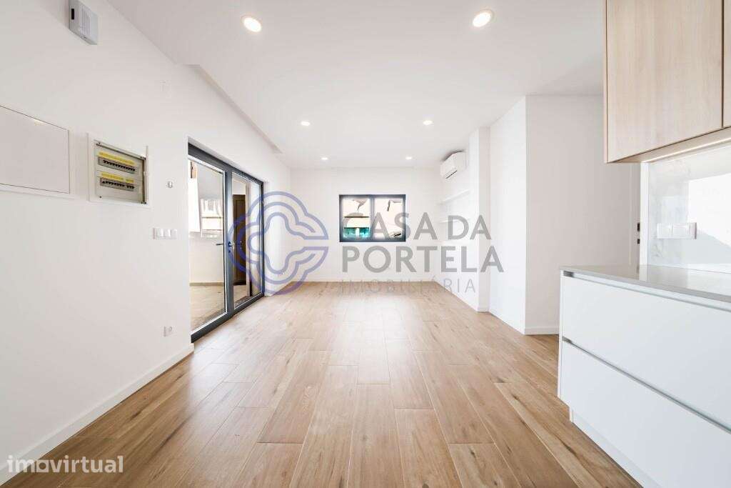 Apartamento T3 com Logradouro e Garagem | Construção 2024 | Torres Ved - Grande imagem: 5/36