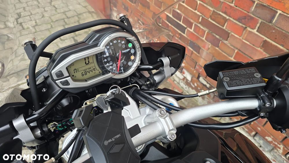 Triumph Tiger - 22