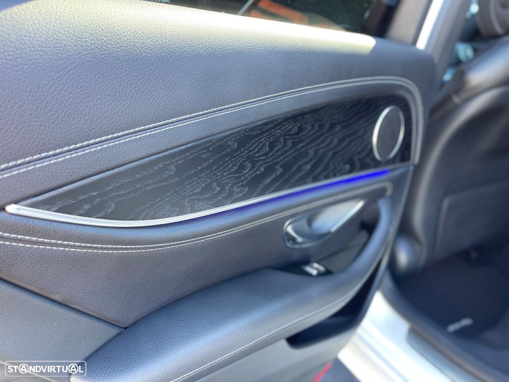 Mercedes-Benz E 300 de 9G-TRONIC AMG Line - 33
