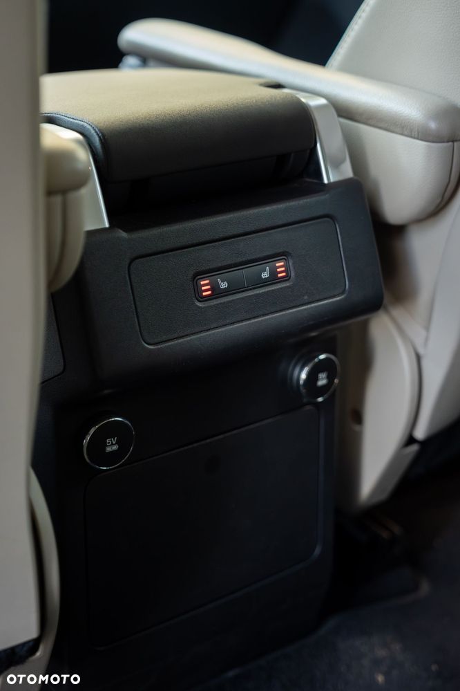 Land Rover Discovery 2.0 Si4 HSE - 24