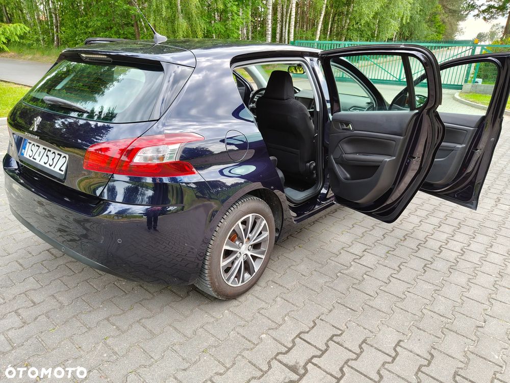 Peugeot 308 1.6 HDi Premium - 24