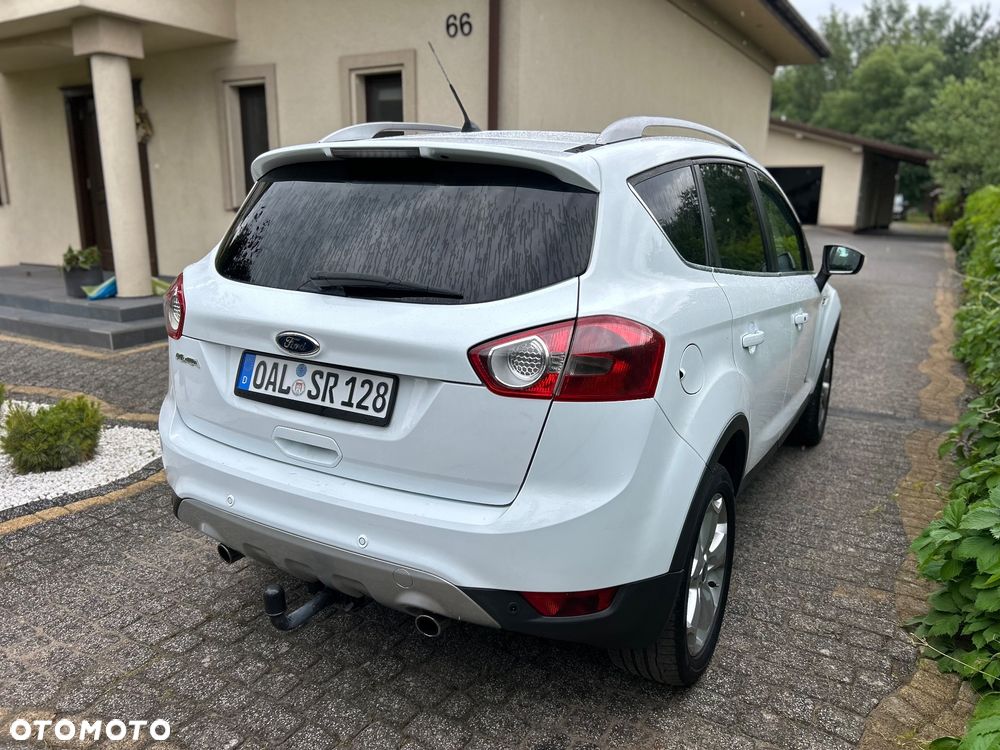Ford Kuga 2.0 TDCi 2x4 Titanium - 14