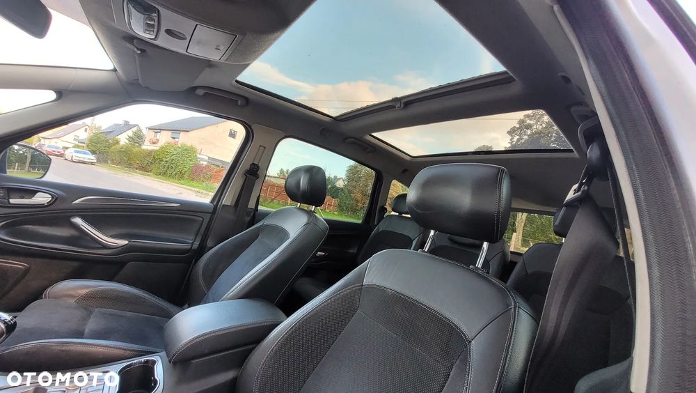 Ford S-Max 2.0 TDCi Titanium - 18