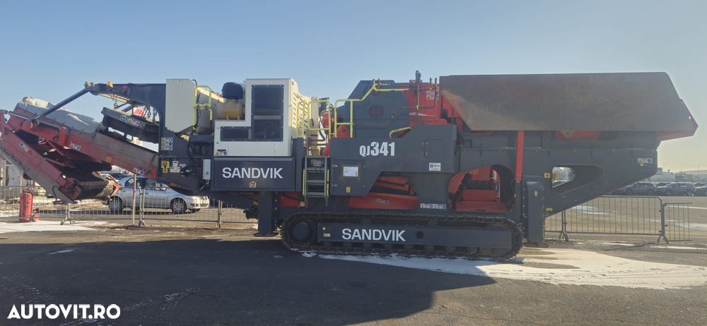 Sandvik QJ341 - concasor cu falci 49,4 tone - 1