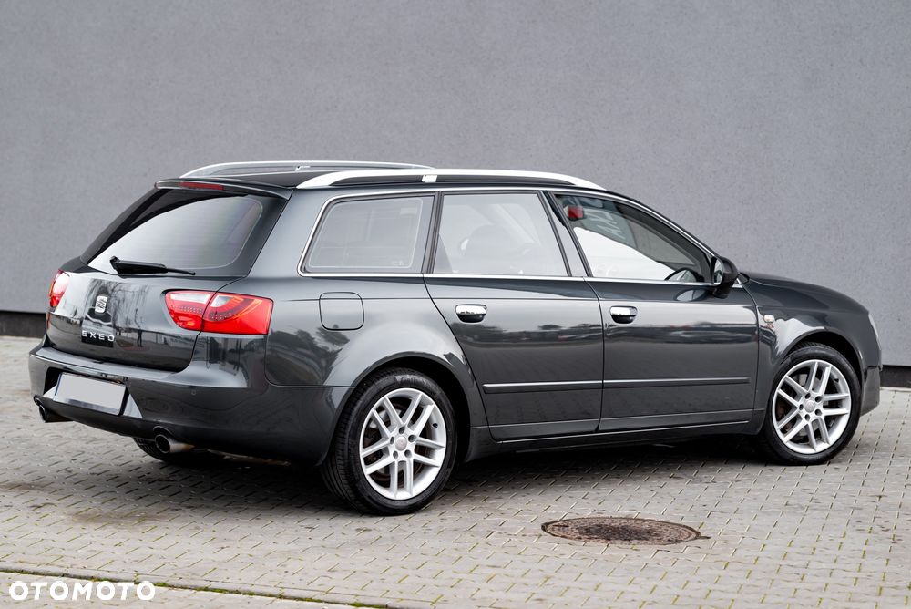 Seat Exeo 2.0T FSI Sport - 11