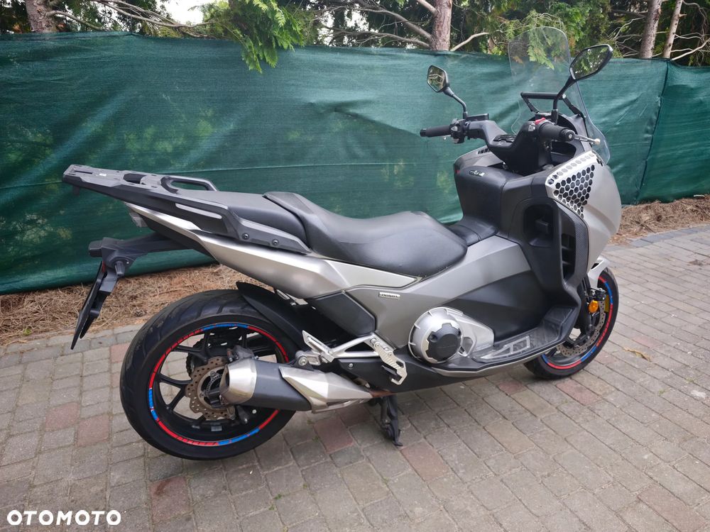 Honda NC - 8