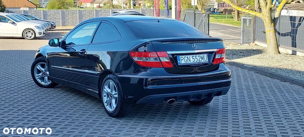 Mercedes-Benz CLC - 26