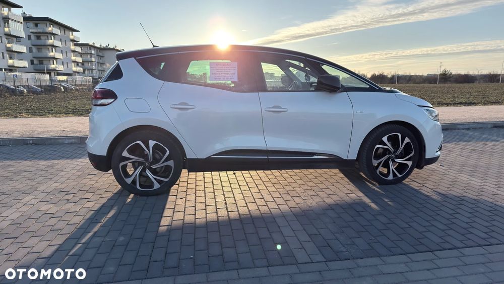 Renault Scenic 1.6 dCi Bose EDC - 6