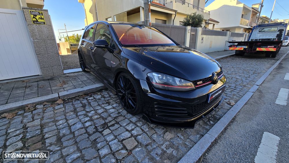 VW Golf GTI Performance BlueMotion DSG - 2