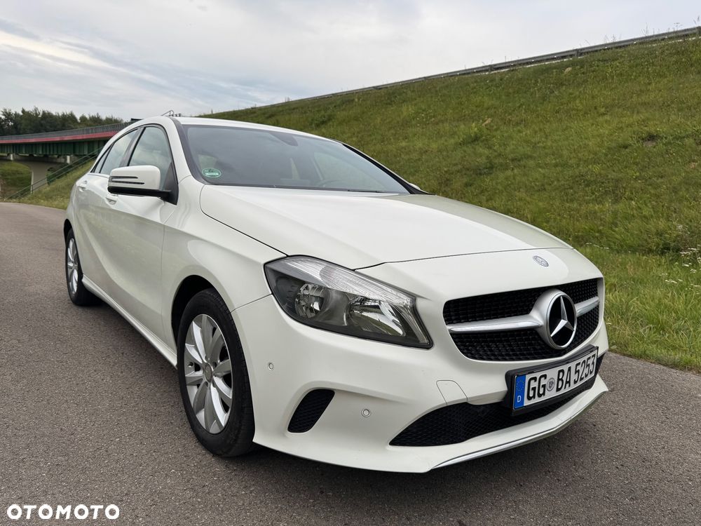 Mercedes-Benz Klasa A 180 Activity Edition - 22