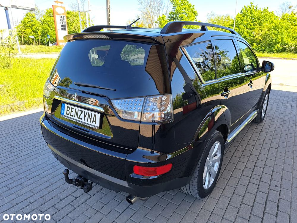 Mitsubishi Outlander - 7
