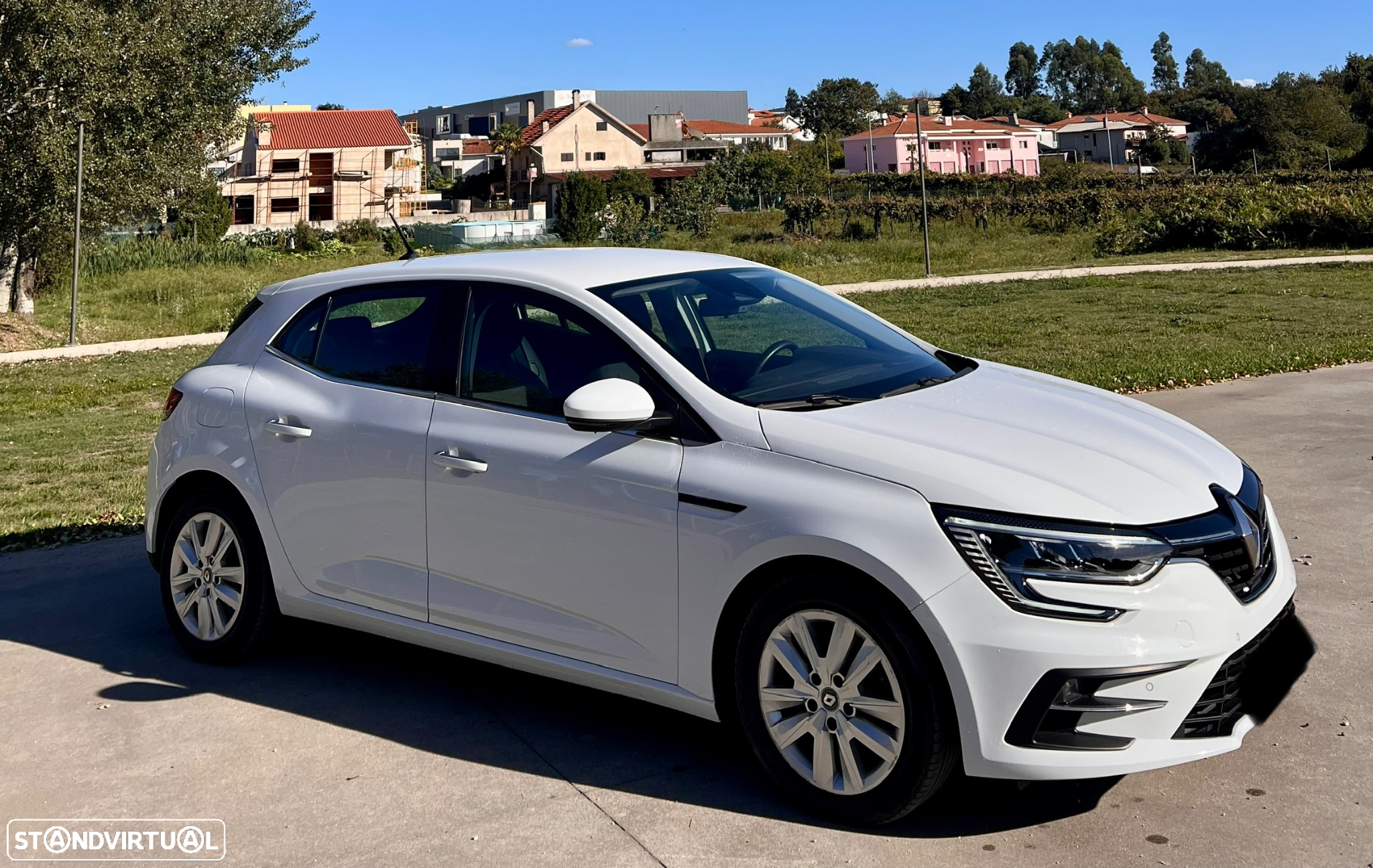 Renault Mégane 1.5 Blue dCi Limited - 4