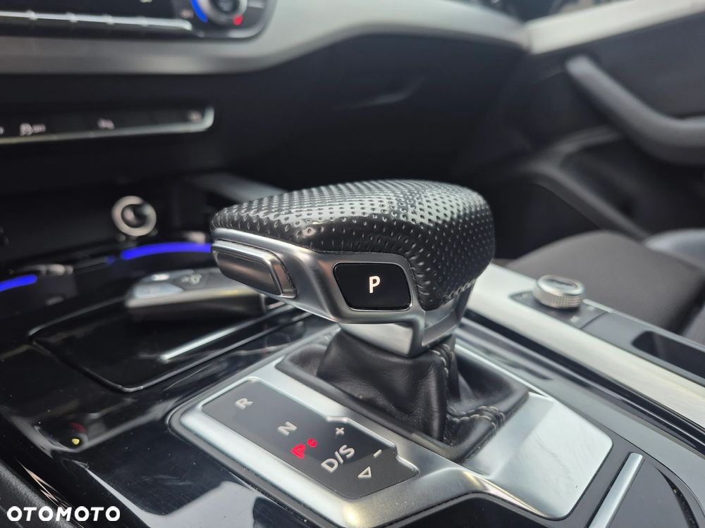 Audi A4 Avant 35 TFSI mHEV S Line S tronic - 15
