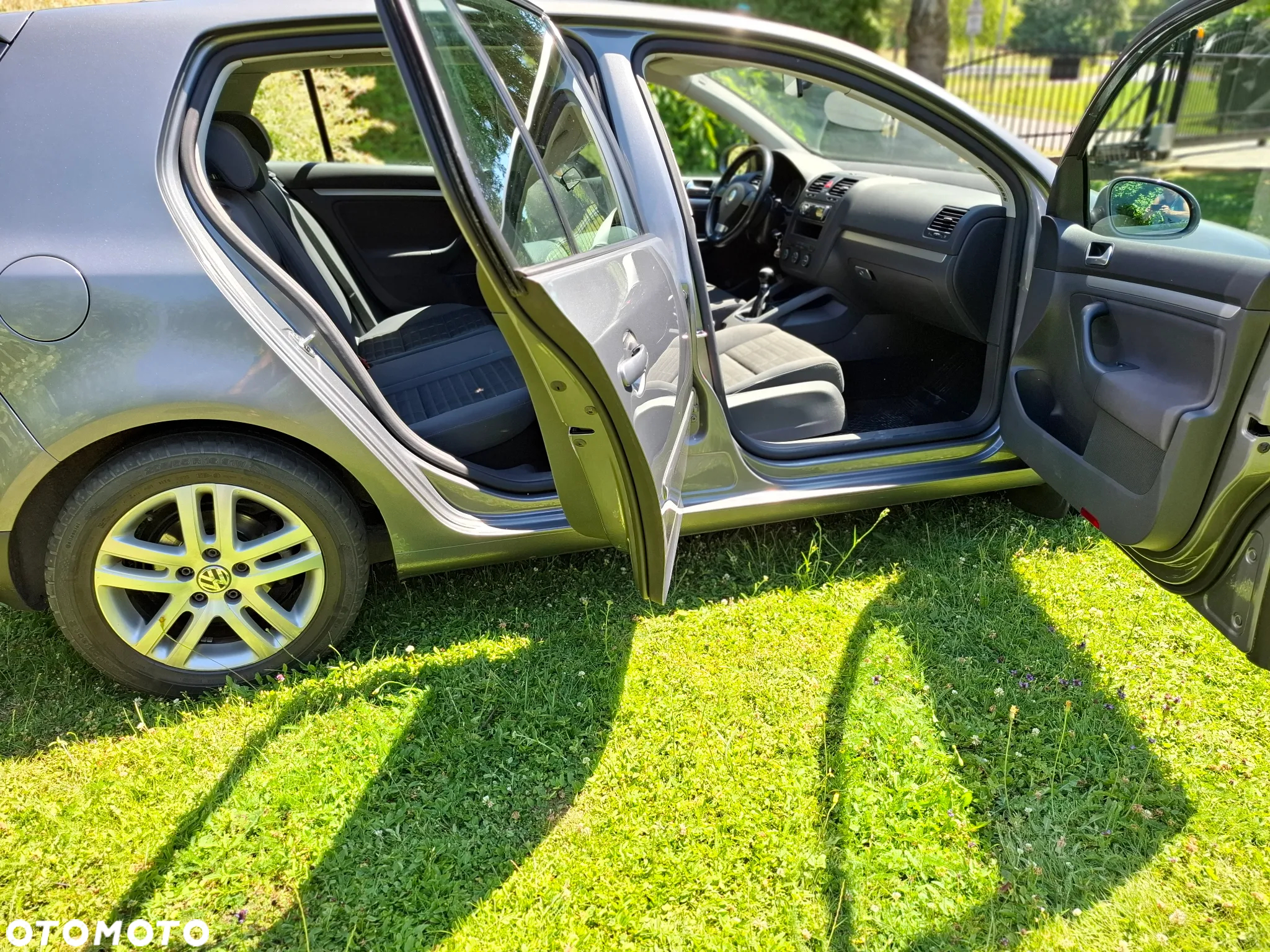 Volkswagen Golf V 1.6 Trendline - 6