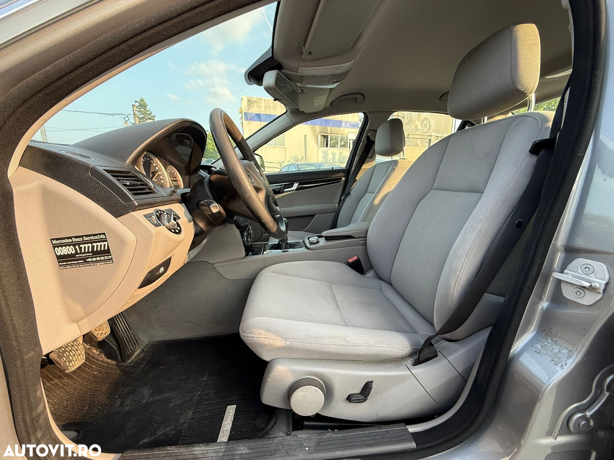 Mercedes-Benz C 180 - 7