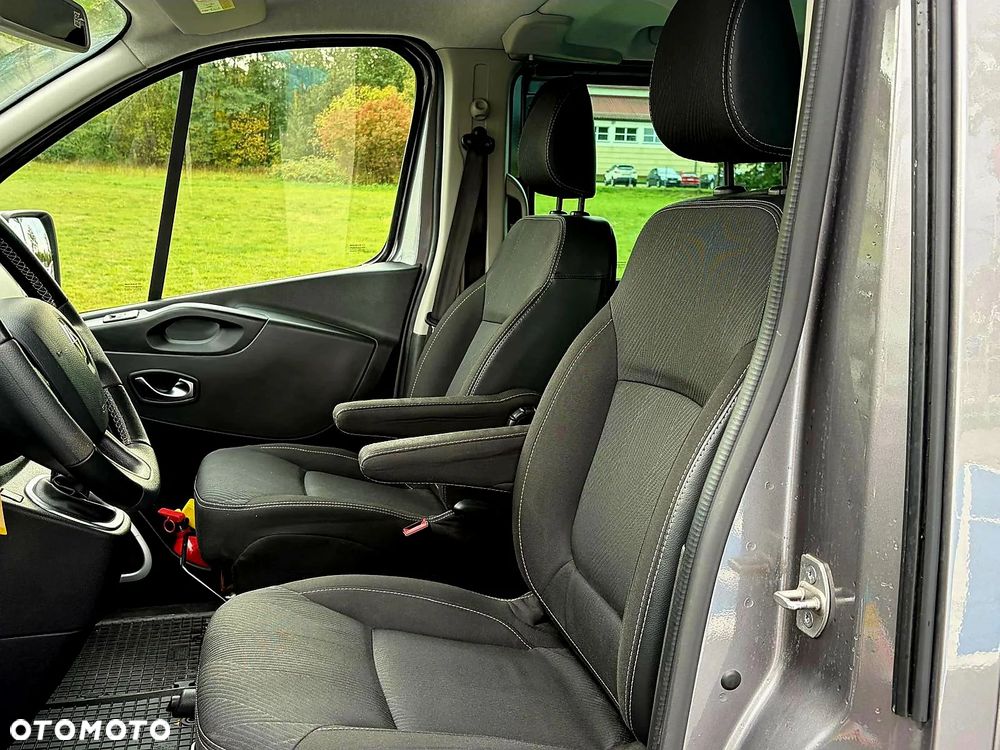 Renault Trafic - 19