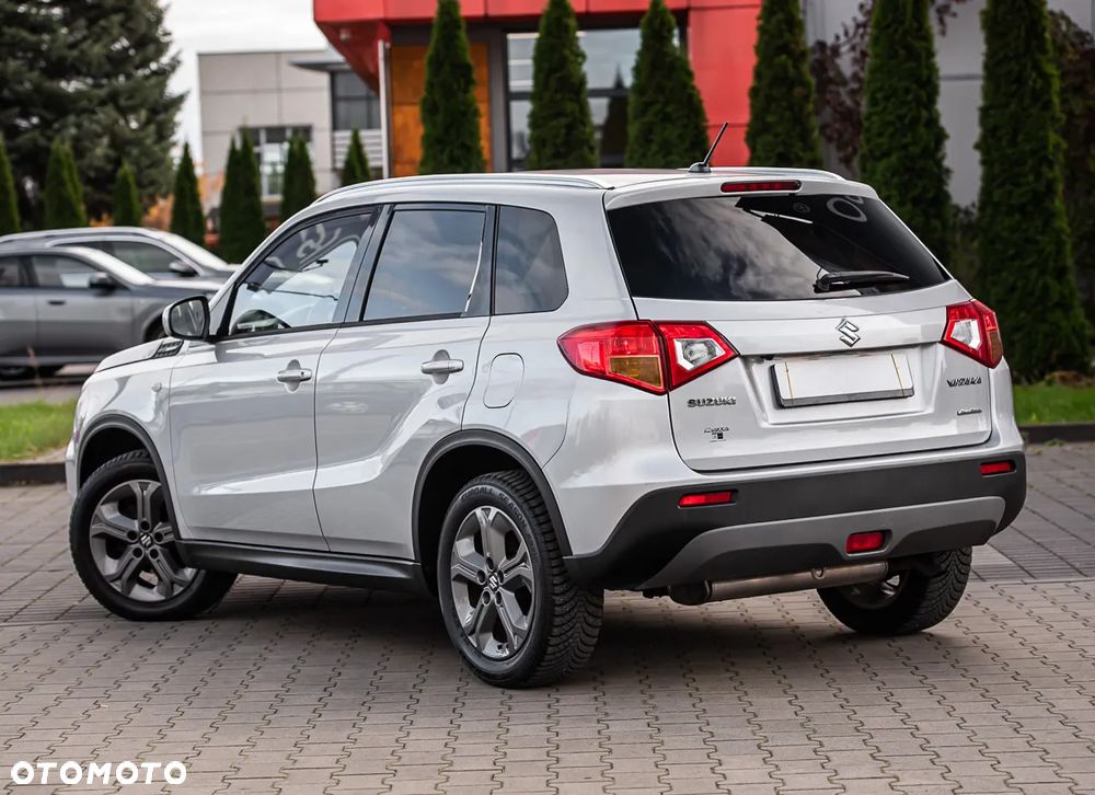 Suzuki Vitara 1.6 (4x4) Allgrip Comfort+ - 9