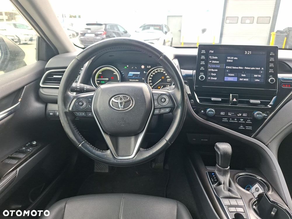 Toyota Camry 2.5 Hybrid Prestige CVT - 9