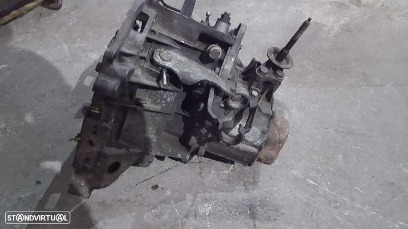 CAIXA VELOCIDADES PEUGEOT 406 BREAK 1997 - 4