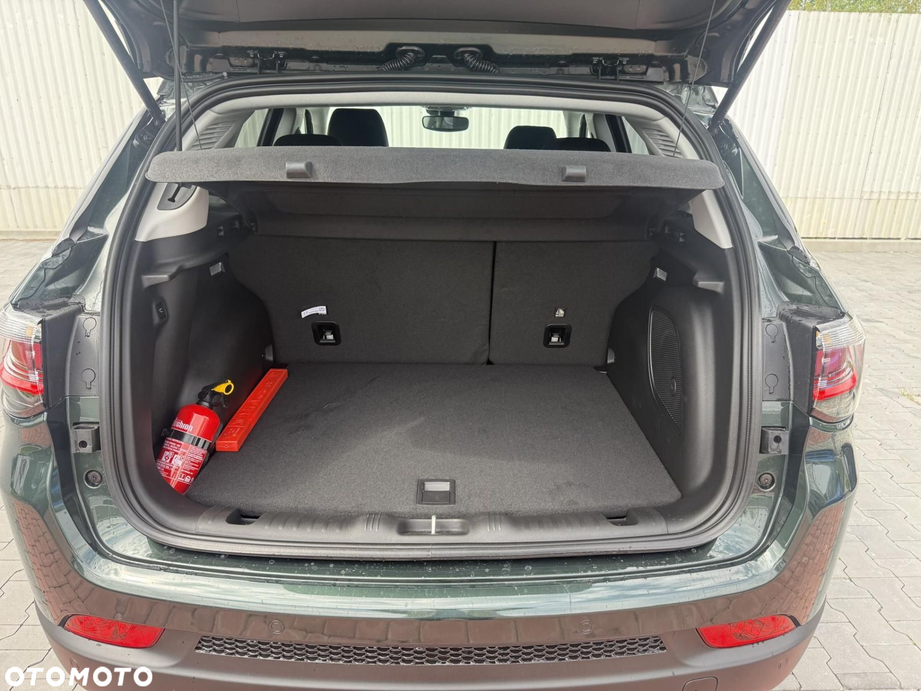 Jeep Compass - 17