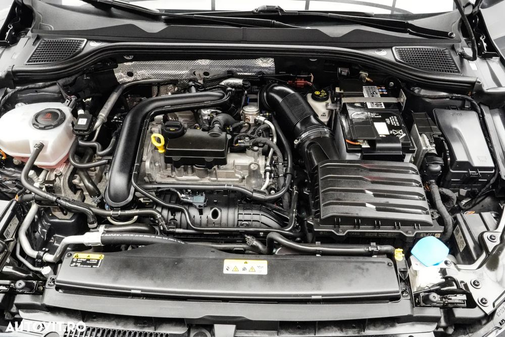 Volkswagen Golf 1.0 eTSI MHEV 110CP DSG Life - 25