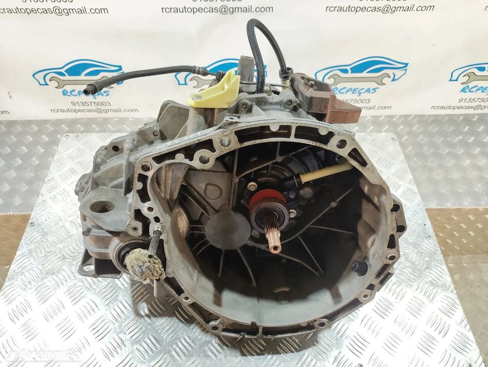 CAIXA VELOCIDADES MANUAL RENAULT MEGANE III 3 MK3 COUPE 1.9 DCI 8V 130CV F9Q872 8200667177 ND4001 A092367 MEGANE III 3 MK3 HATCHBACK MEGANE III 3 MK3 GRANDTOUR - 8