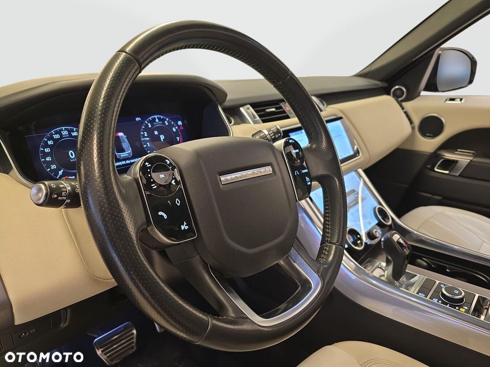 Land Rover Range Rover Sport - 11