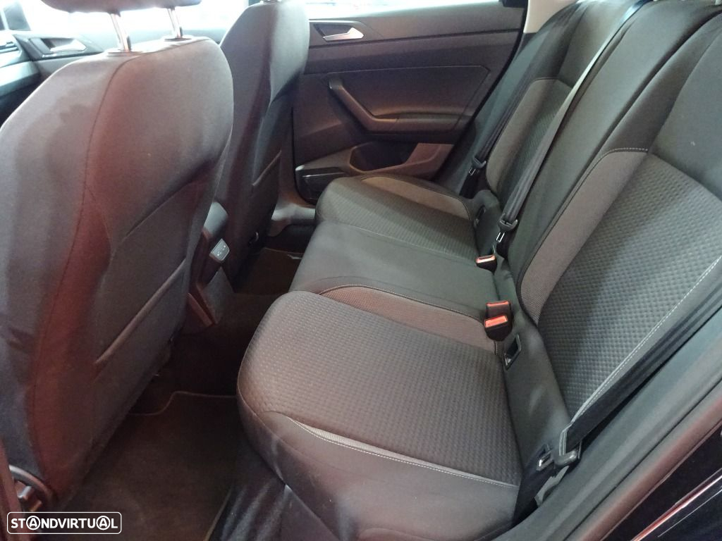 VW Polo 1.0 TSI Urban - 26