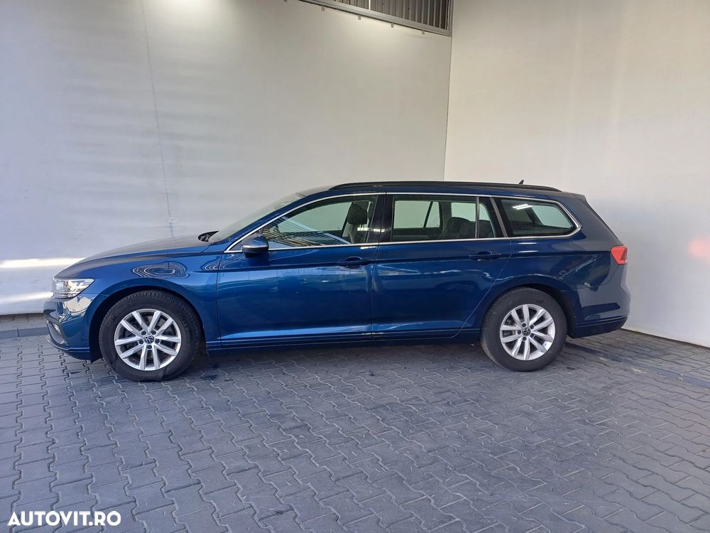 Volkswagen Passat 2.0 TDI DSG Comfortline - 3