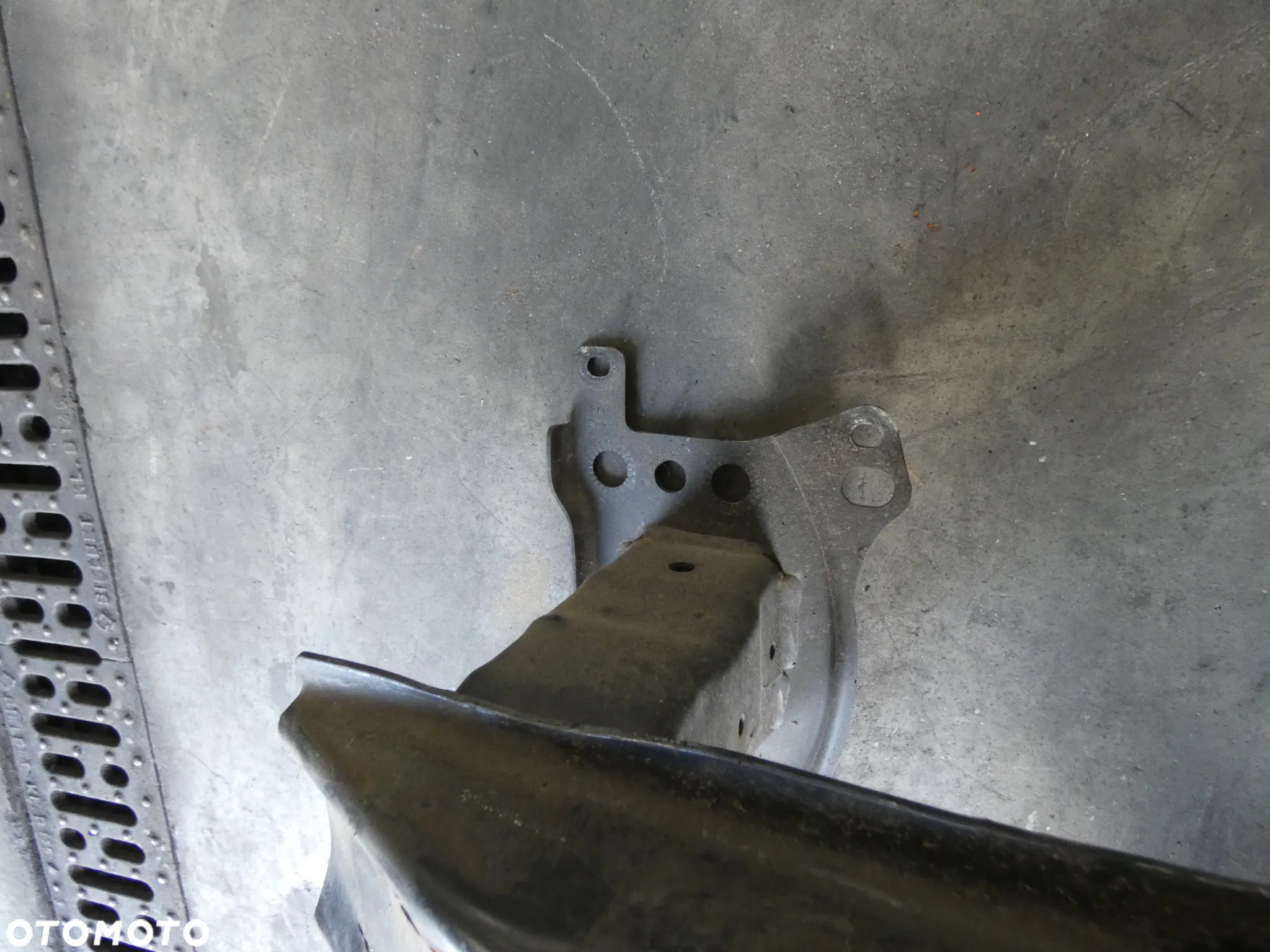 VW PASSAT CC LIFT BELKA ZDERZAKA PRZÓD PRZEDNIA H220 - 9