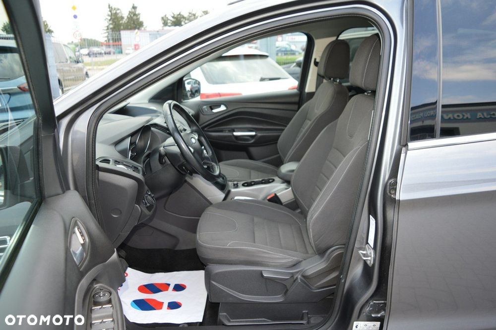 Ford Kuga - 17